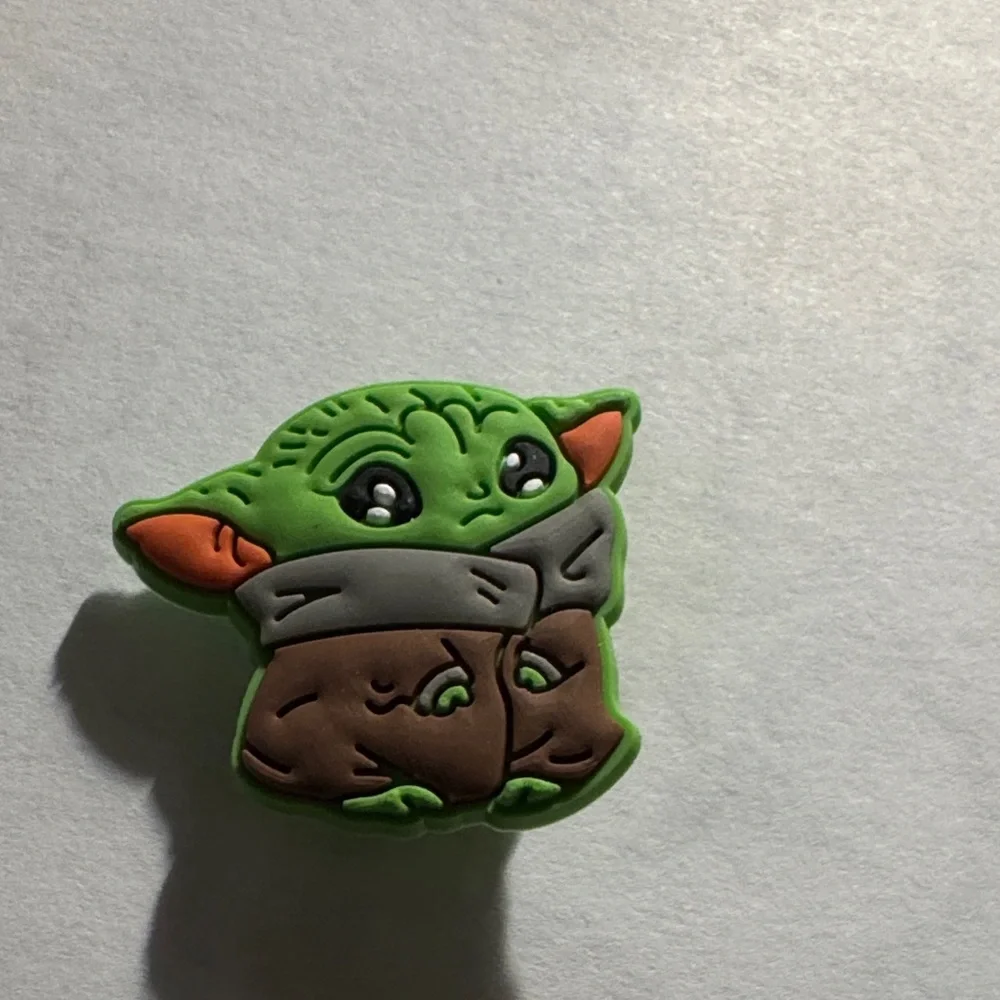 Crocs Grogu Jibbit